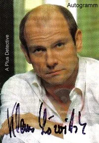 Klaus Löwitsch als Albert Löffelhardt